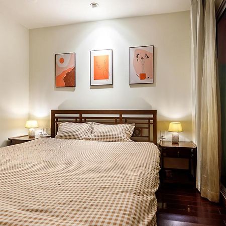 Viethome-Doorstep To Hoan Kiem Lake Hanoi Exterior photo